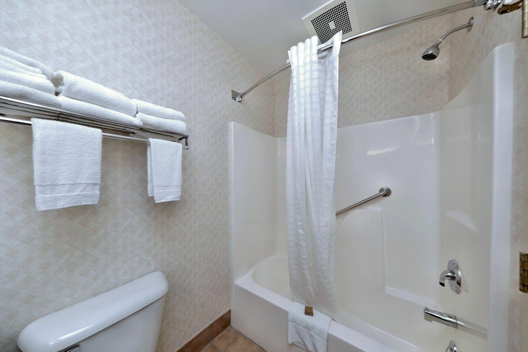 Lancaster Inn & Suites Manheim Exteriör bild